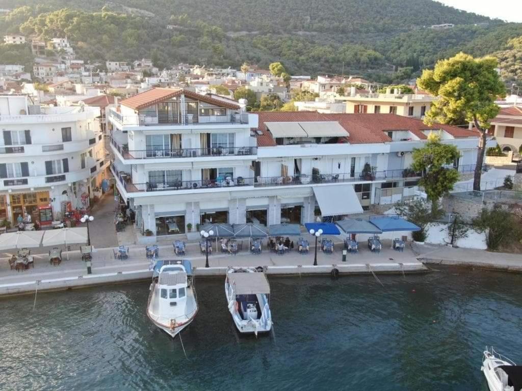 Hotel Mike Epidaurus 外观 照片