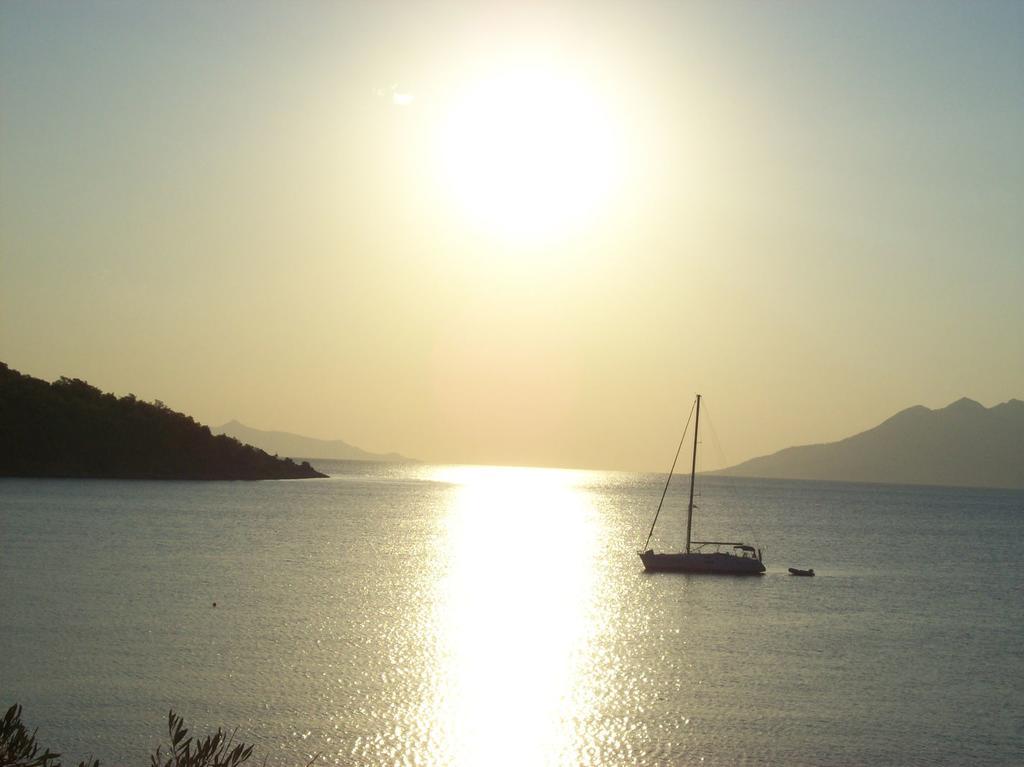 Hotel Mike Epidaurus 外观 照片