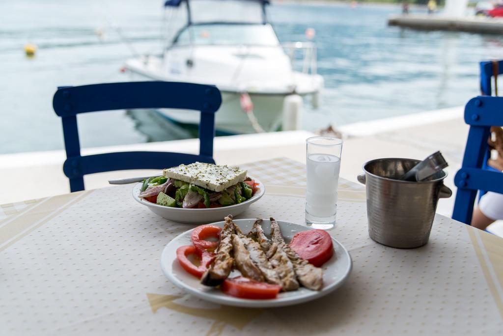 Hotel Mike Epidaurus 外观 照片